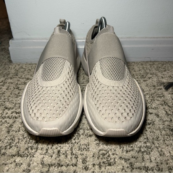 Sorel Dove & Moonstone Kinetic Impact II Strap Shoes Size 11 - Picture 5 of 11